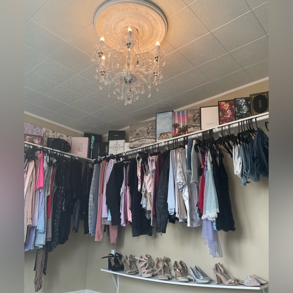 ✨Chateau✨ - Picture 2 of 10